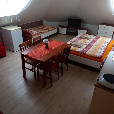 Alegria Natur Apartments Mikulov Dış mekan fotoğraf