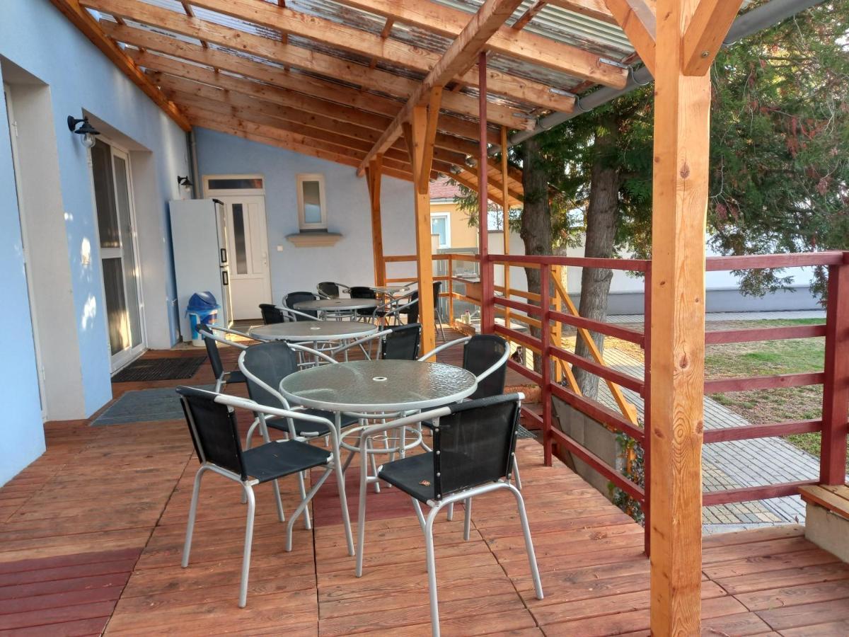 Alegria Natur Apartments Mikulov Dış mekan fotoğraf